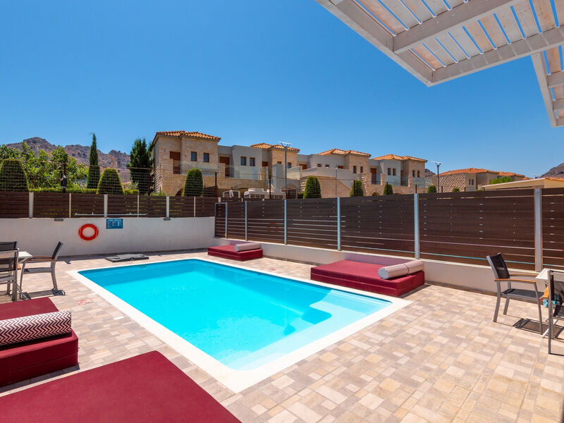 Delfinia Resort
