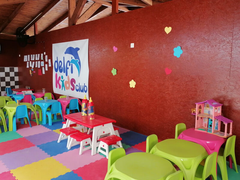Delfinia Resort