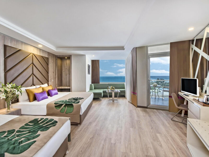 Delphin Be Grand Resort