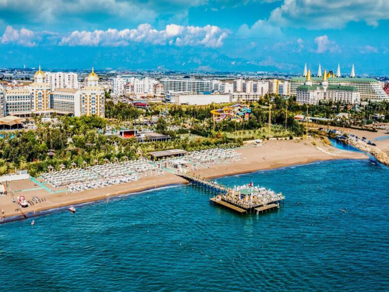 Delphin Be Grand Resort