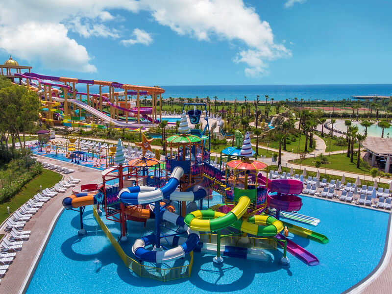 Delphin Be Grand Resort