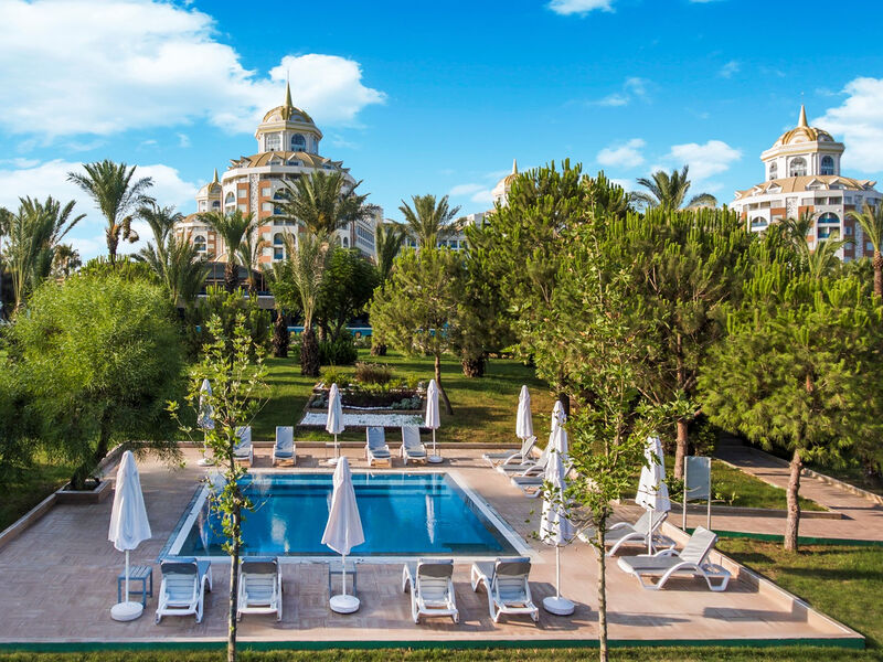 Delphin Be Grand Resort