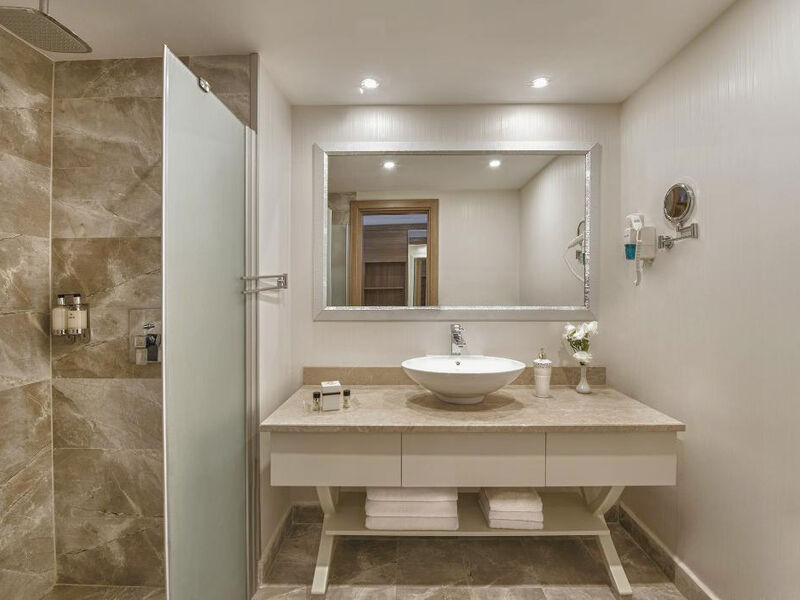 Delphin Botanik Platinum
