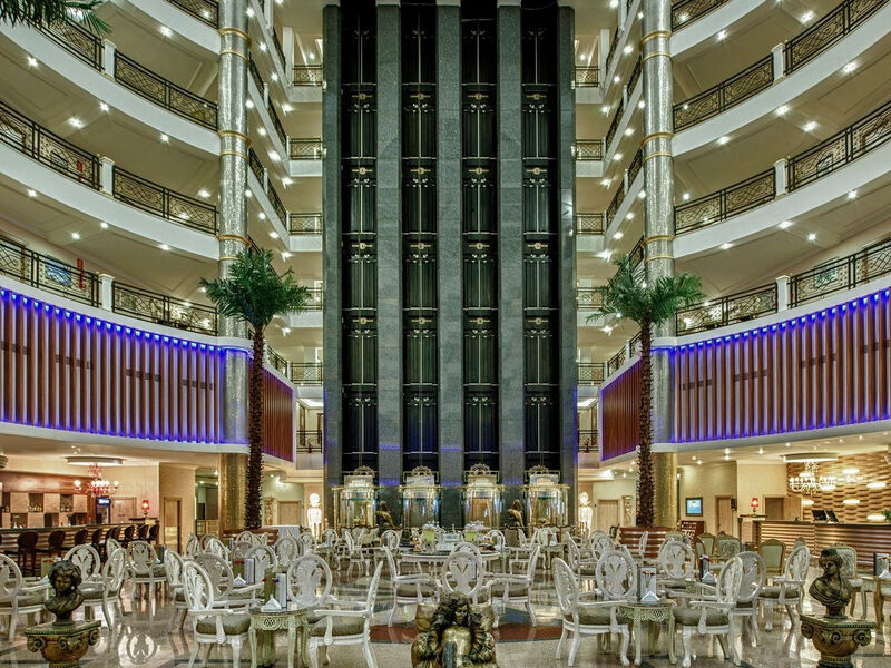 Delphin Deluxe Resort