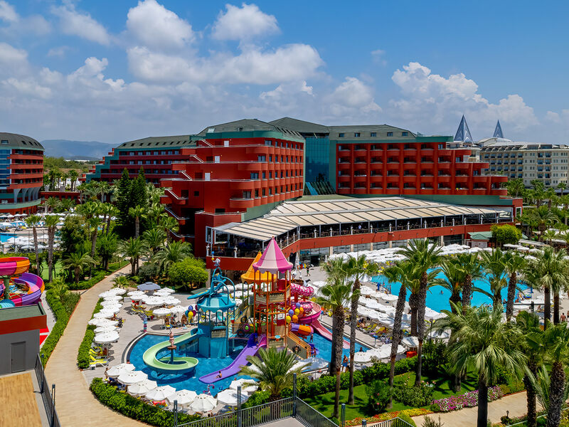 Delphin Deluxe Resort