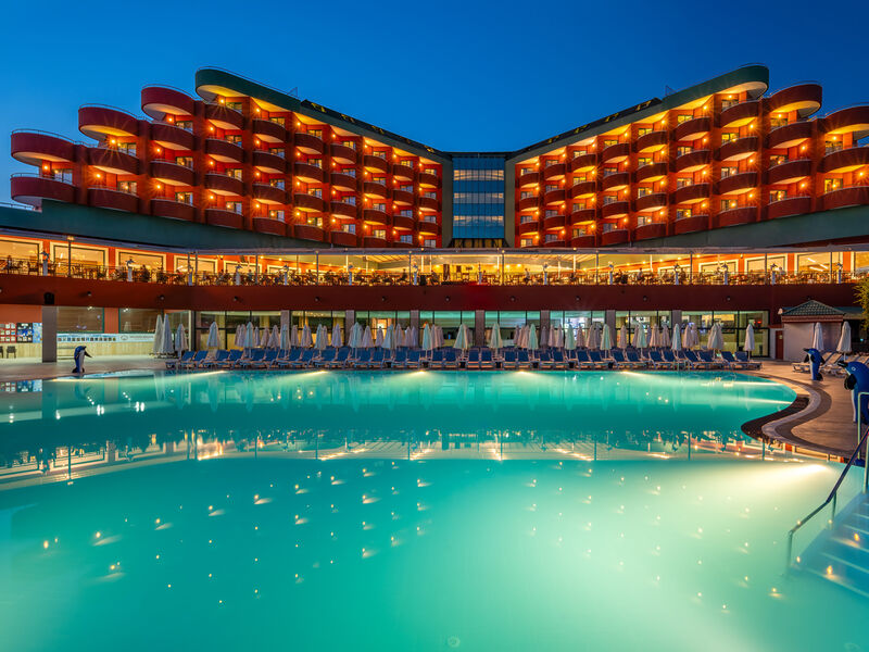 Delphin Deluxe Resort