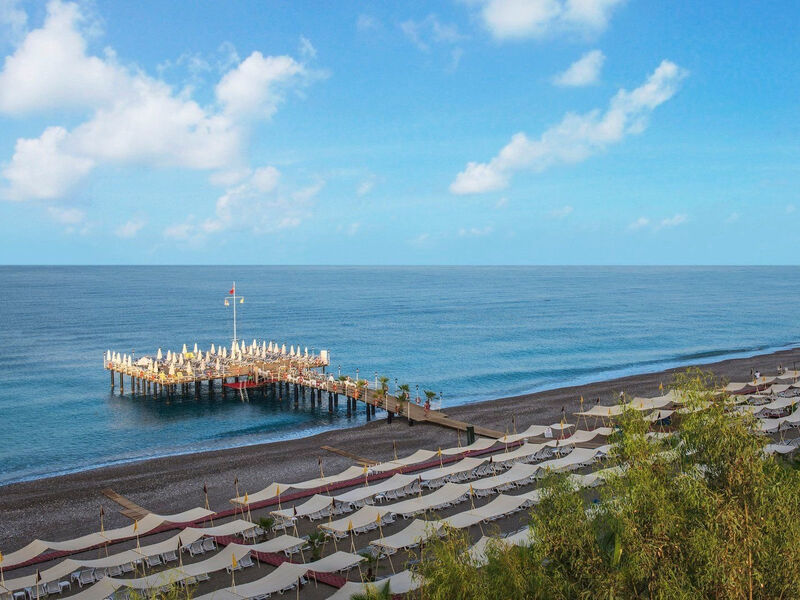 Delphin Deluxe Resort