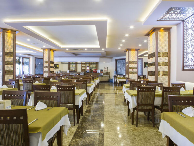 Delphin Imperial Lara