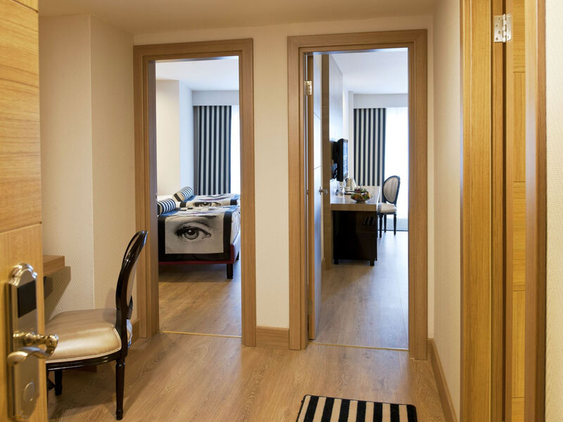 Delphin Imperial