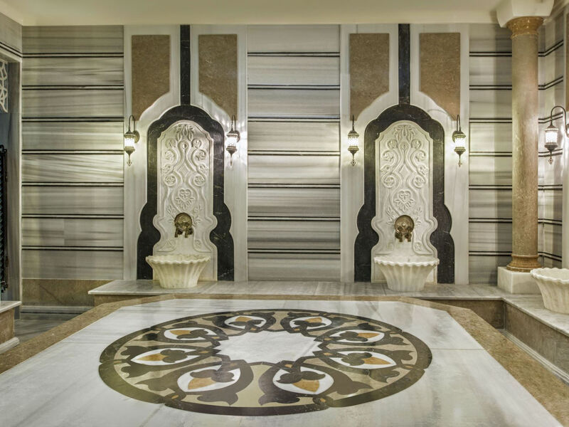 Delphin Imperial