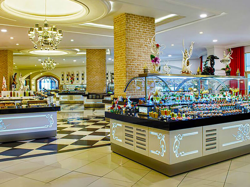Delphin Imperial
