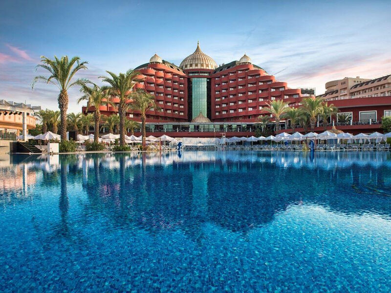 Delphin Palace