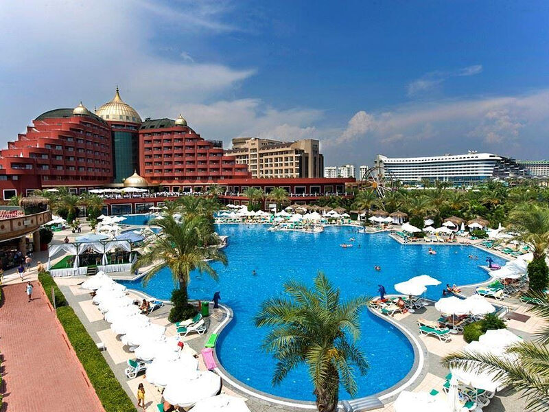 Delphin Palace