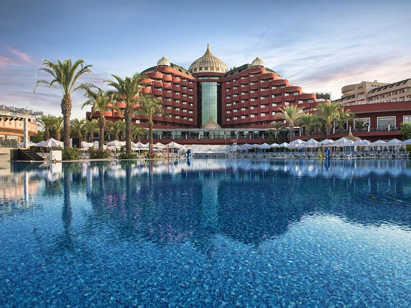 Delphin Palace