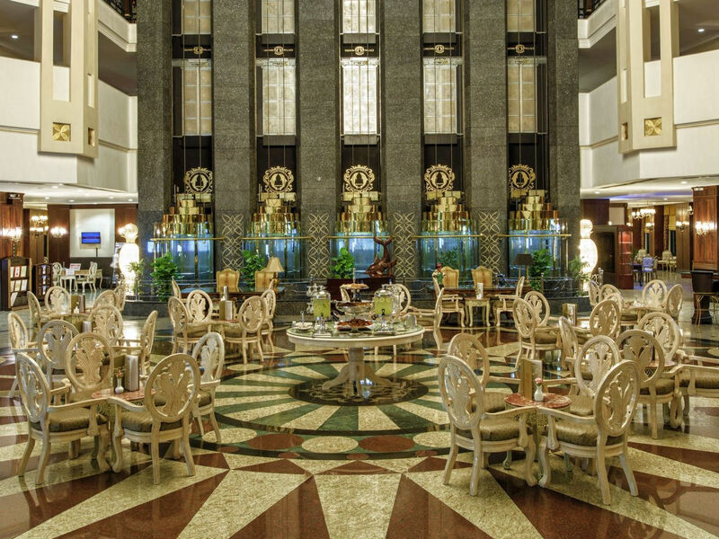Delphin Palace
