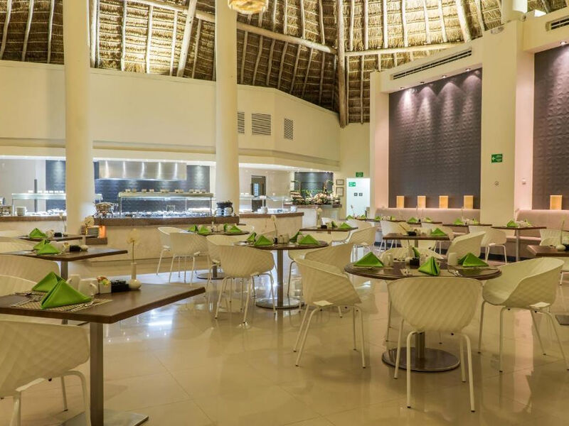 Desire Riviera Maya Resort