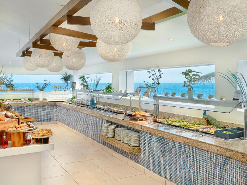 Desire Riviera Maya Pearl Resort