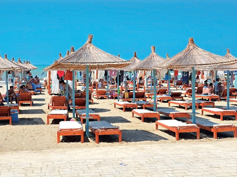 Diamma Resort