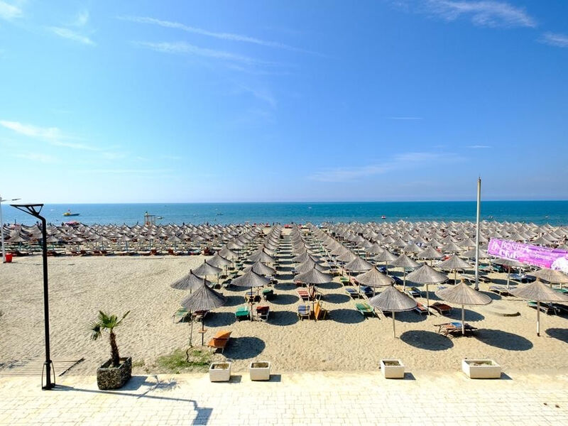 Diamma Resort