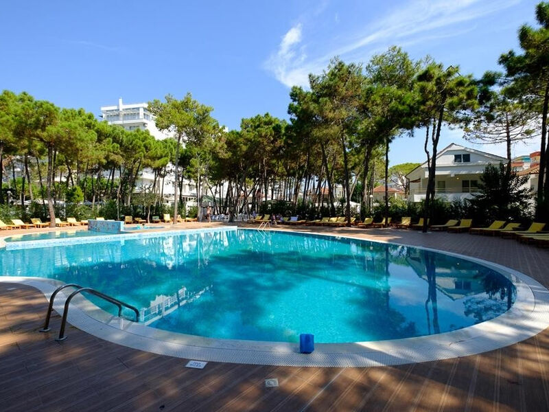 Diamma Resort