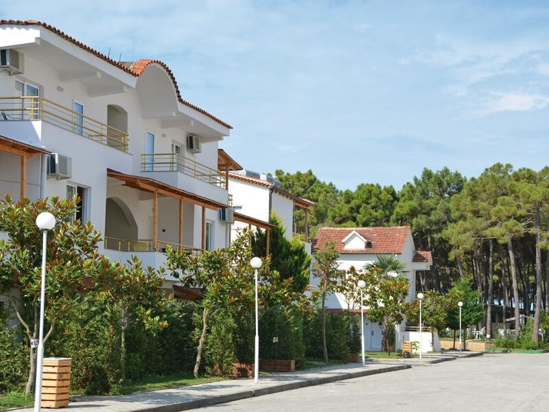 Diamma Resort