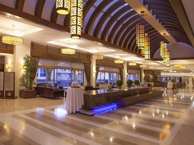Diamond Beach Hotel & Spa