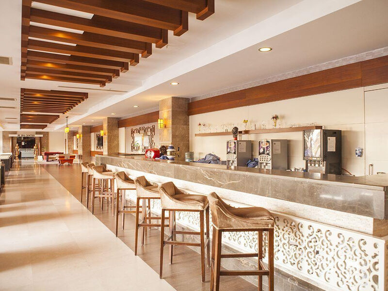 Diamond Beach Hotel & Spa