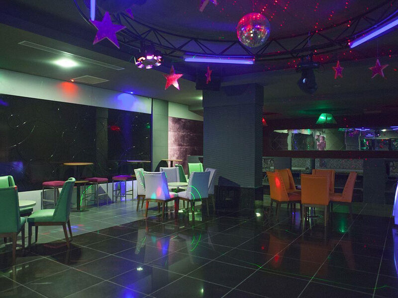 Diamond Beach Hotel & Spa