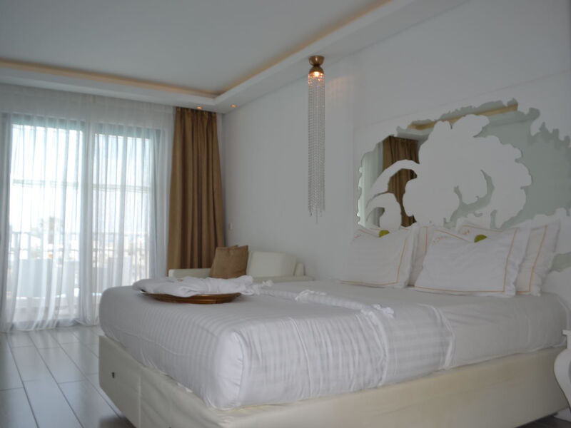 Diamond Deluxe Hotel & Spa