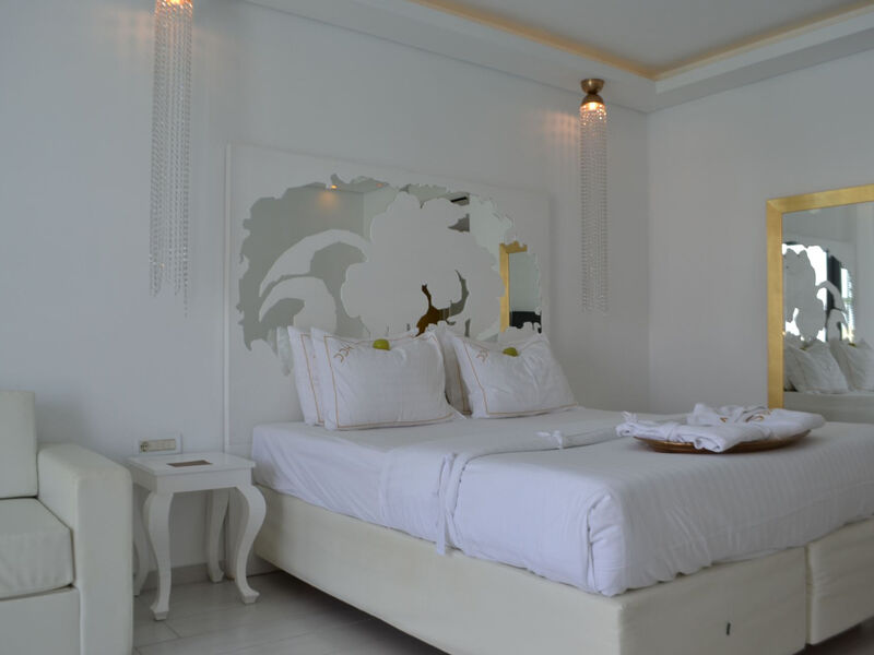 Diamond Deluxe Hotel & Spa