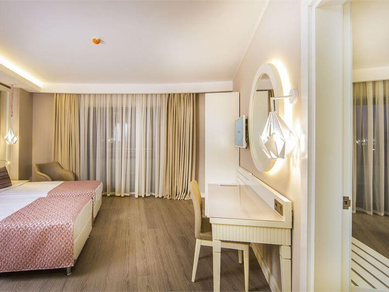Diamond Premium Hotel & Spa