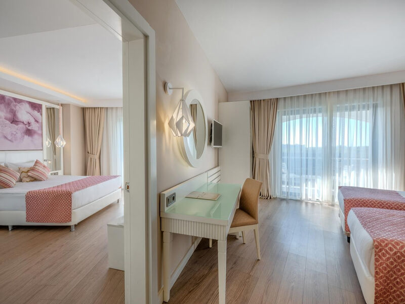 Diamond Premium Hotel & Spa