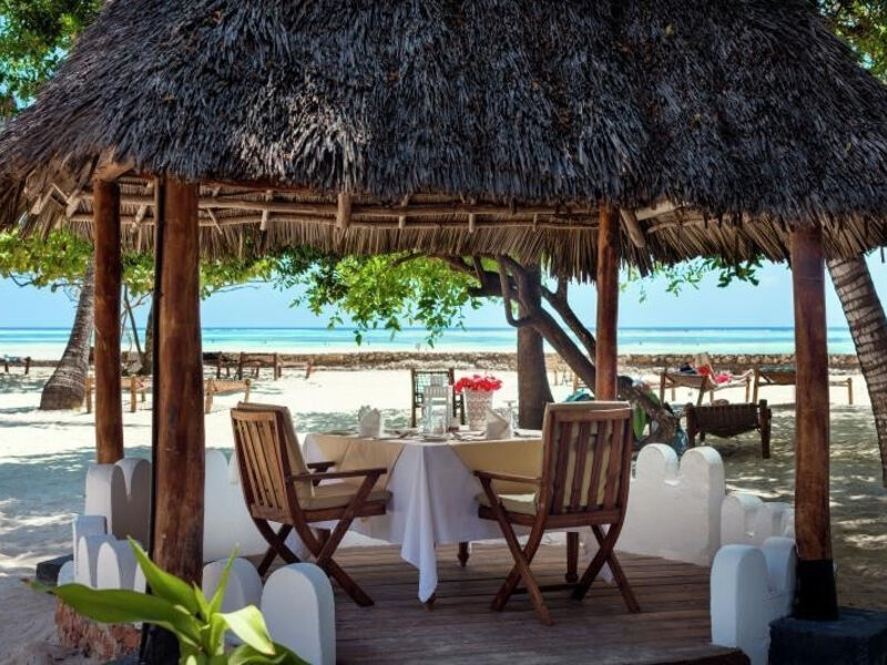 Diamonds Mapenzi Beach Club