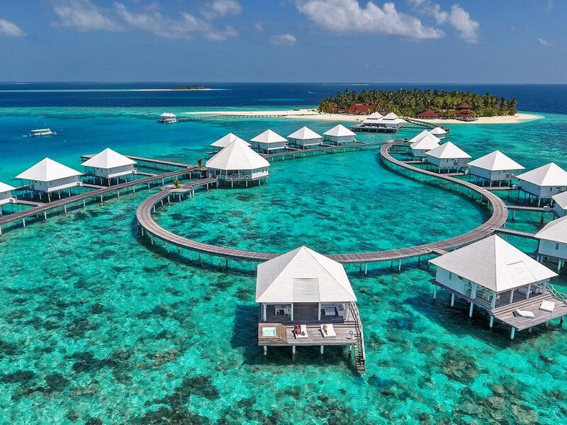 Diamonds Thudufushi