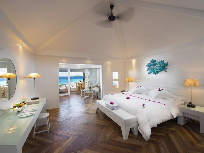 Diamonds Thudufushi