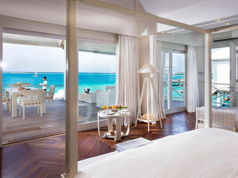 Diamonds Thudufushi