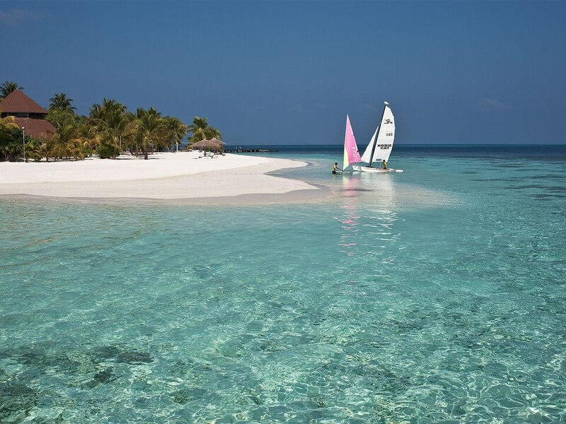 Diamonds Thudufushi