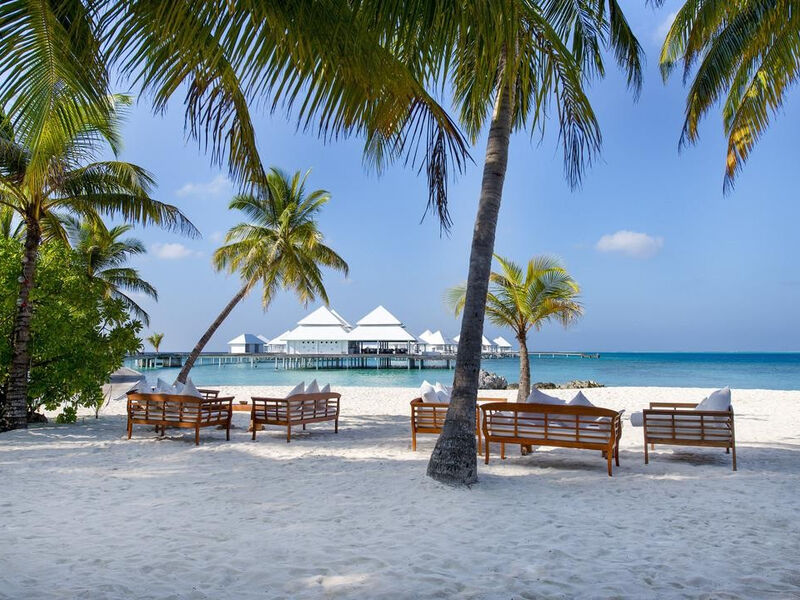 Diamonds Thudufushi