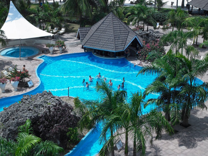 Diani Reef Beach Resort & Spa'S