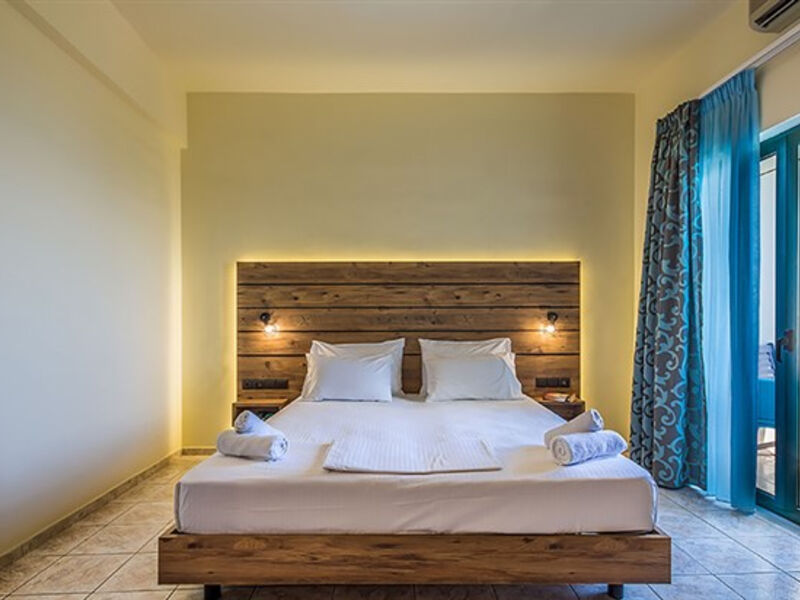 Dias Luxury