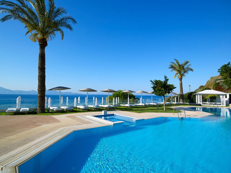 Dimitra Beach Hotel & Suites