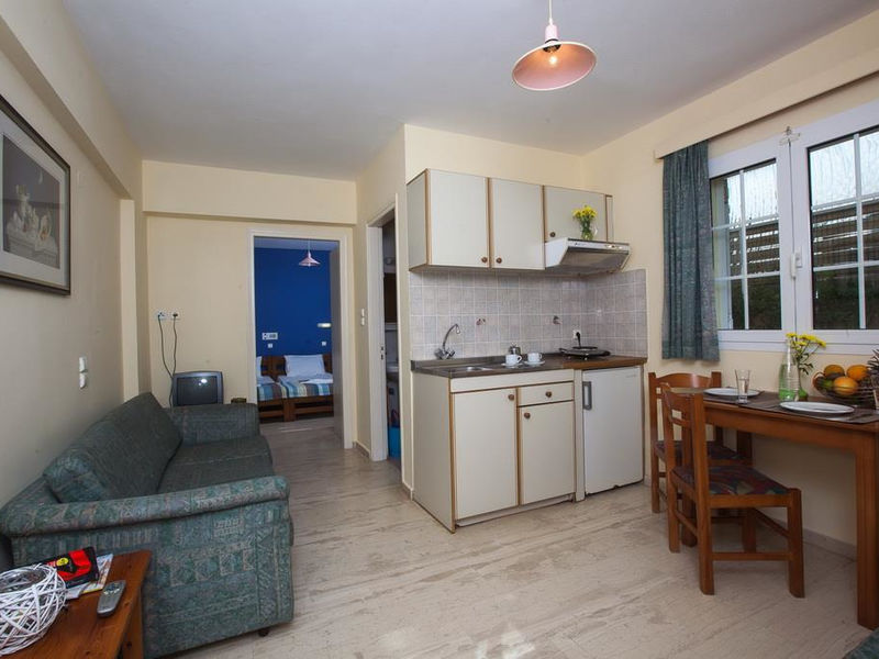 Dimitra Hotel & Apts