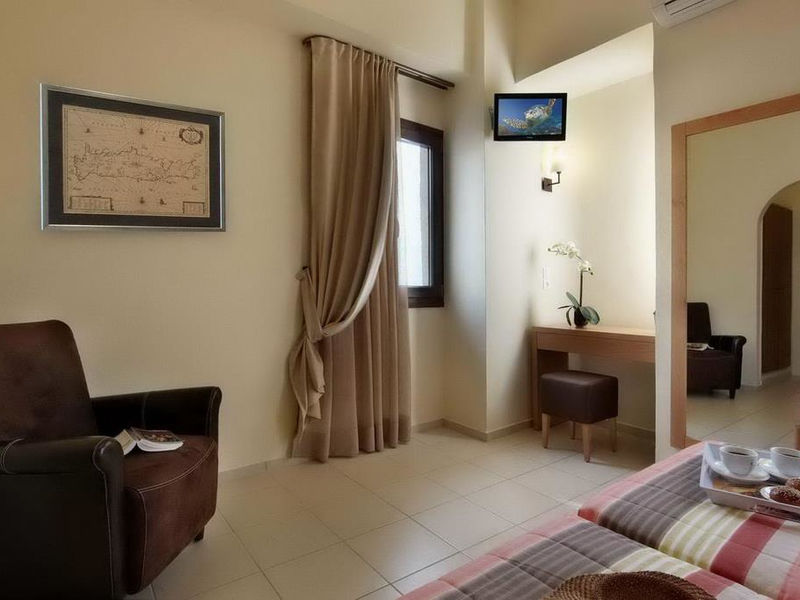 Dimitra Hotel & Apts