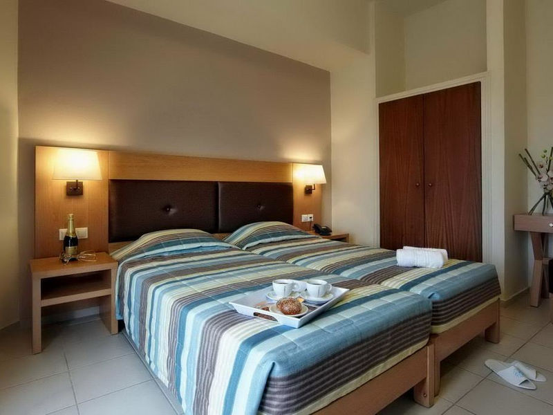Dimitra Hotel & Apts
