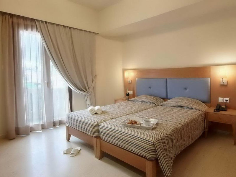 Dimitra Hotel & Apts