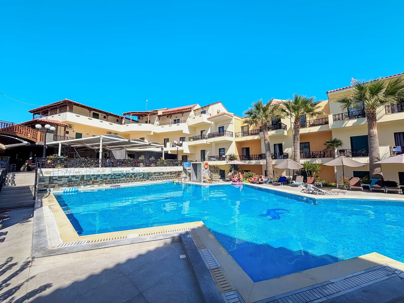 Diogenys Blue Palace