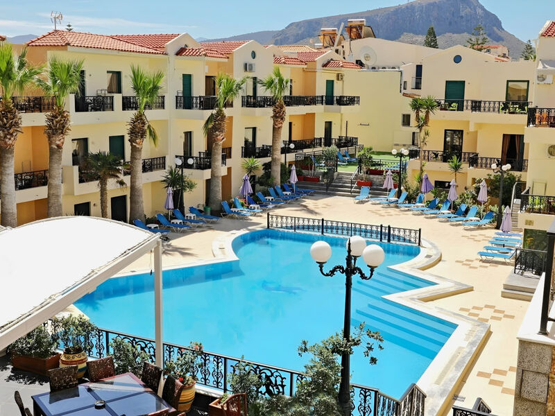 Diogenys Blue Palace