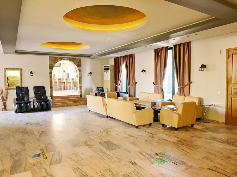 Diogenys Blue Palace