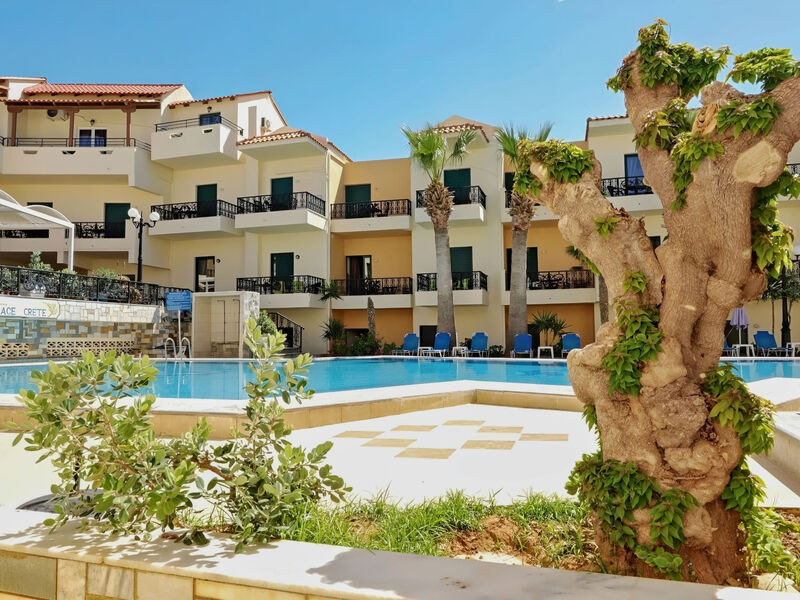 Diogenys Blue Palace