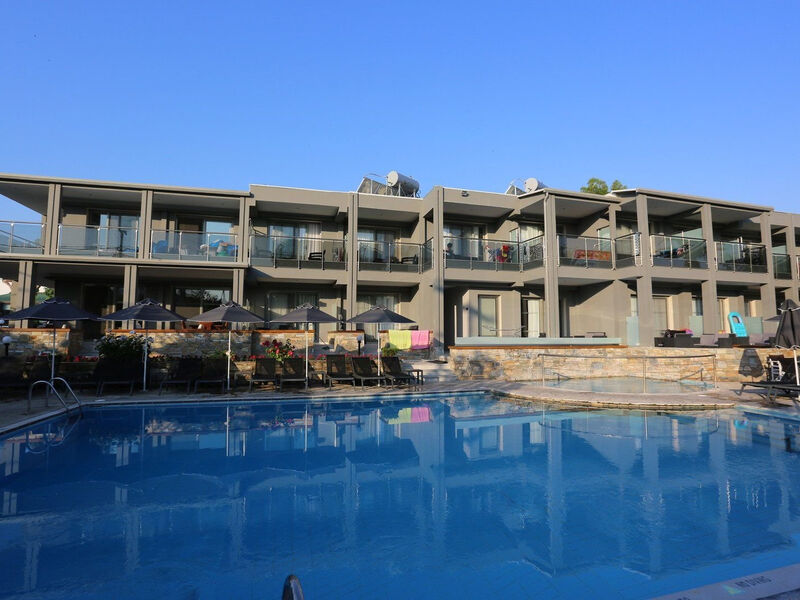 Dionysos Hotel and Studios